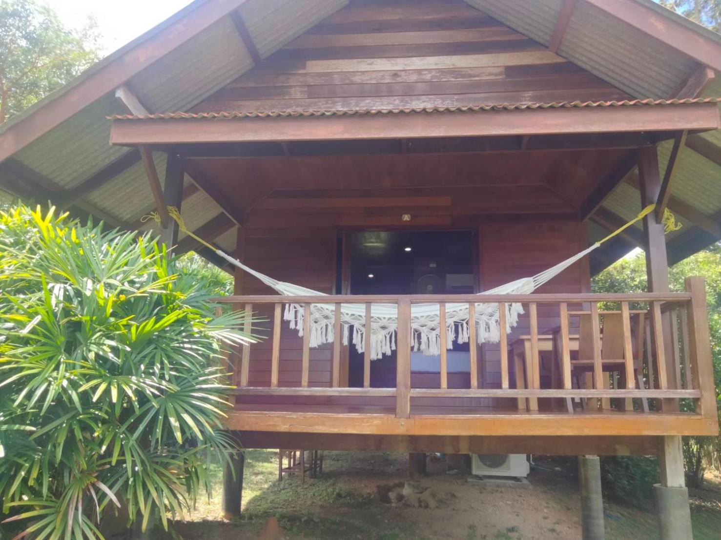 Chalet Sabai House